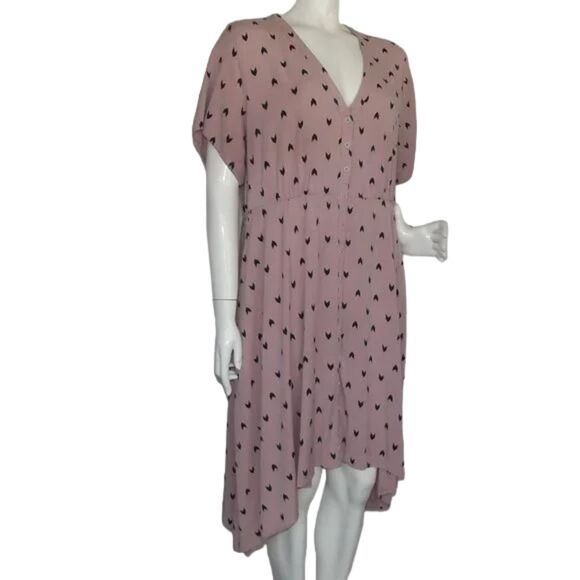 TORRID Dress, 3/3X, Pink Rayon, Black Chevrons, Button front, Asymmetrical hem - Picture 3 of 16